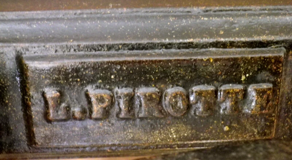 Balance ancienne fonte force 1 Kg gravée L. Pirotte plateaux cuivre Monogr. PT - Photo 4/4