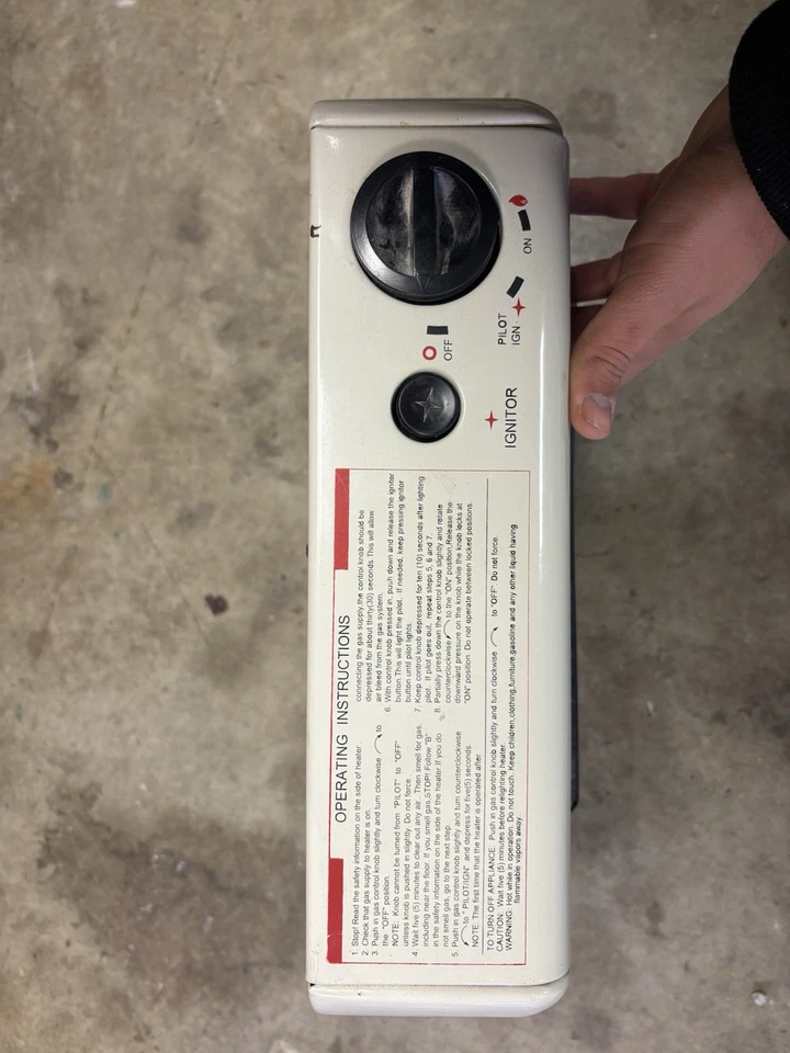 Gas Wall Heater Pro Com ML 100 HPA Uses LP Or Propane 6000 BTU Natural Gas - Image 4 of 4