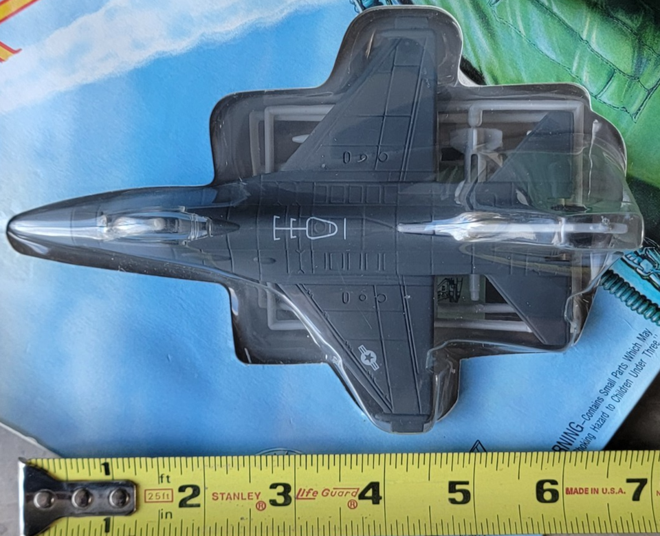 Building a 1/72 scale F-16A Fighting Falcon model