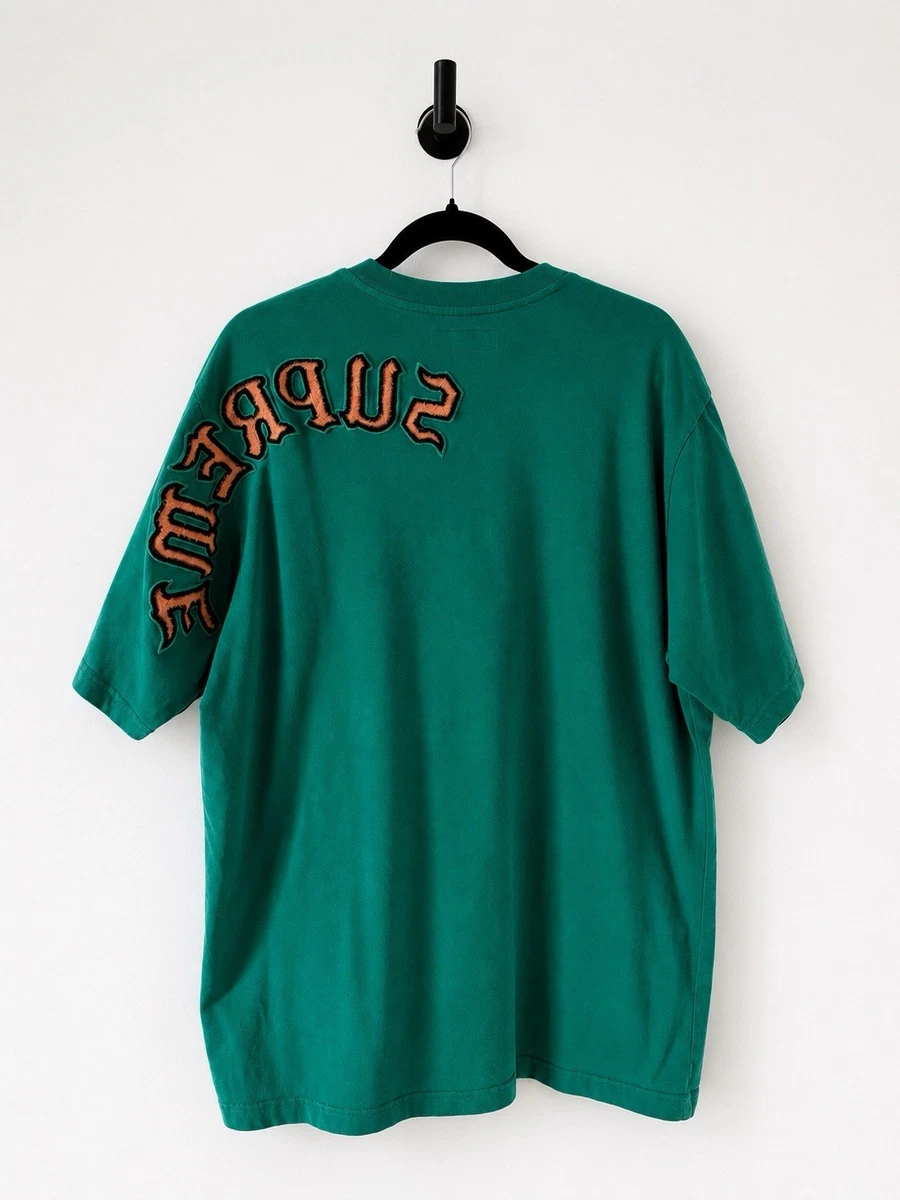 Preços baixos em Camisetas masculinas verdes Supreme | eBay