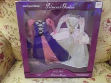 VINTAGE PRINCESS GOWNS ONCE UPON A DREAM 2 packs .For Barbie size dolls. Read