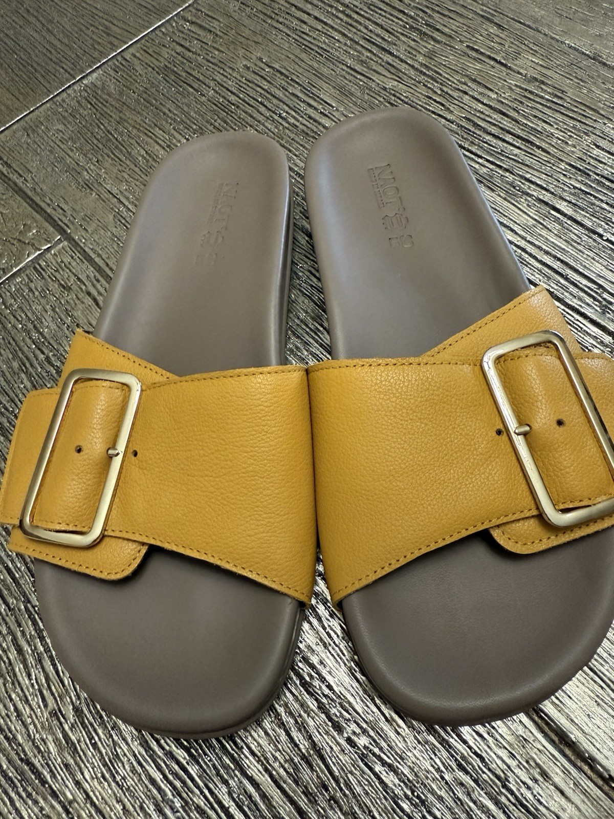Naot Tahiti Slide Sandals Women's 5M EU36 Yellow Marigold