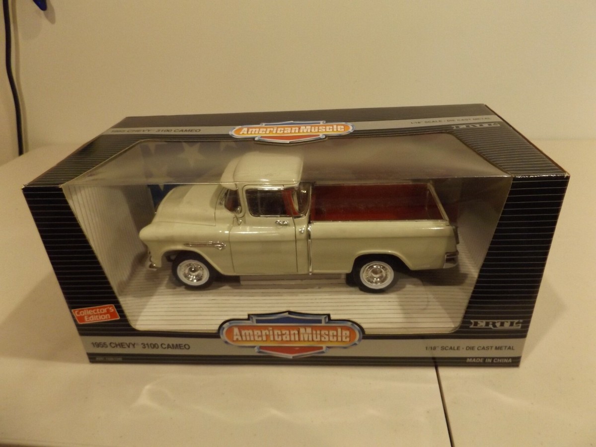 ミニカー American Muscle 1955 Chevy 3100 Cameo 1/18 AMERICAN MUSCLE 1955 CHEVROLET 3100 CAMEO PICKUP . , STOCK