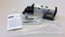 Parker 422CR023W Manual Air Control Valve 4-Way 3/8" NPT