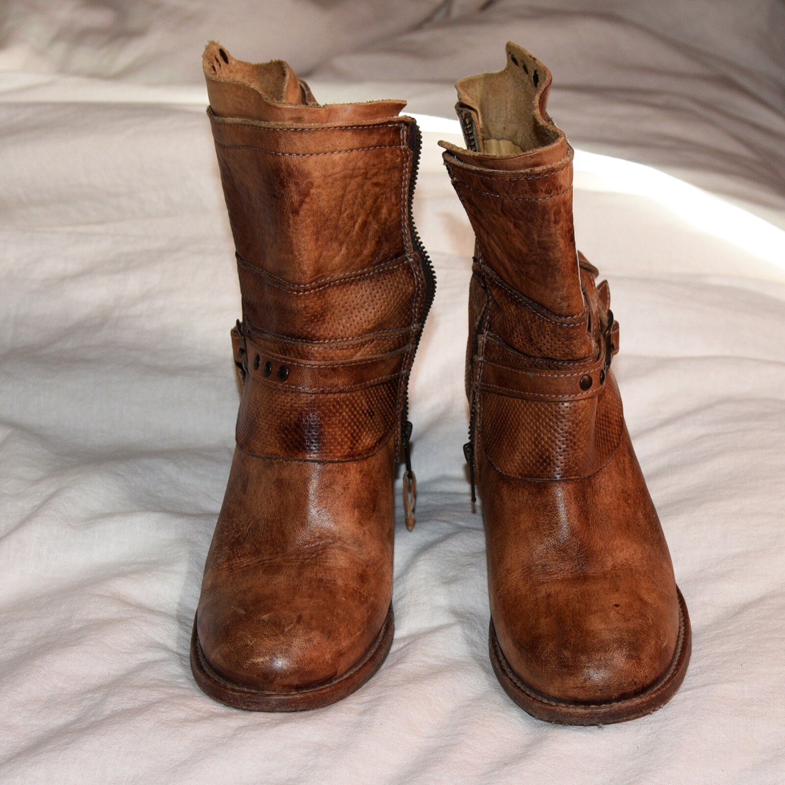 Bedstu Free People Leather Distressed Ankle Booties Bench made Series Size 9.5 eBay