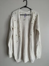 Francesca’s Alya Sweater Cardigan Women’s Large L NWT New  Flower Bead