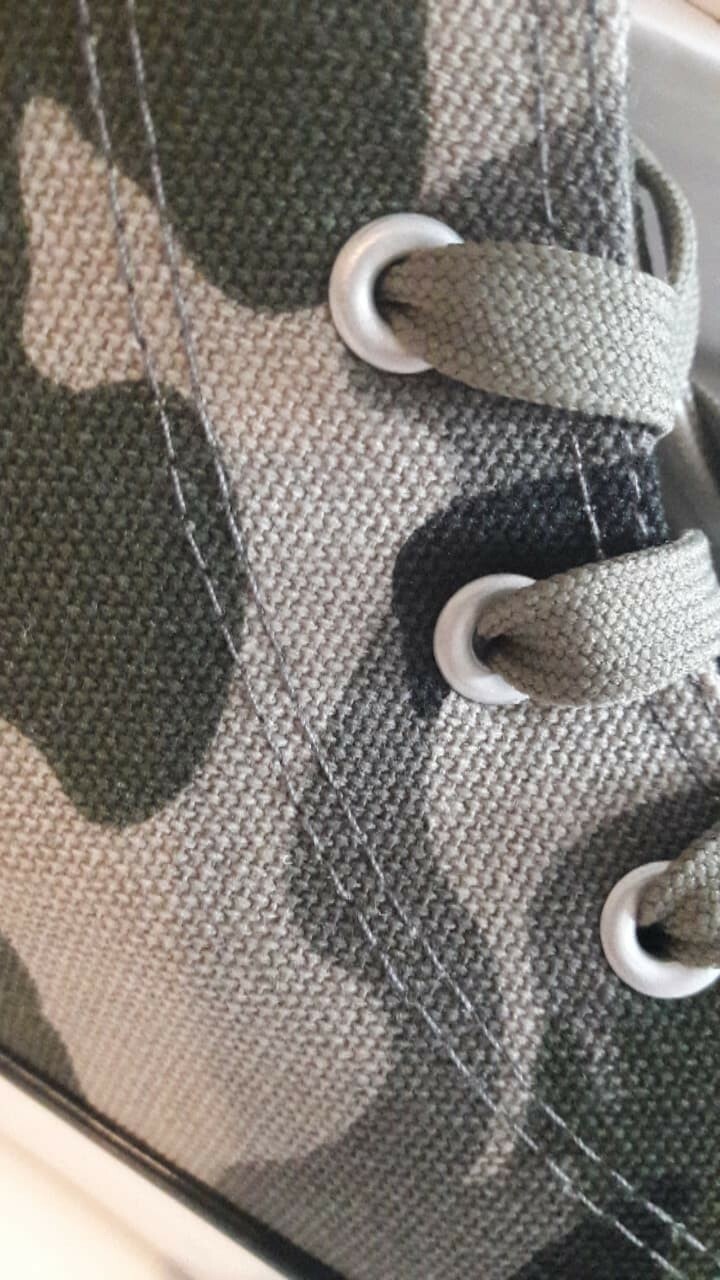 Baskets Montantes Homme – Couleur Armée Vert – Taille 42 Ou 43 – Cuir Suédé – Neuf Avec Boîte