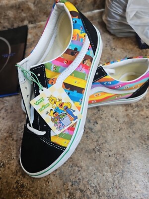 Vans Customs Old Skool Sesame Street Unisex Men 9W Women 10.5 Sneakers Wide Fit Vans x Sesame Street Old Skool Overt ComfyCush Shoes  main image 3