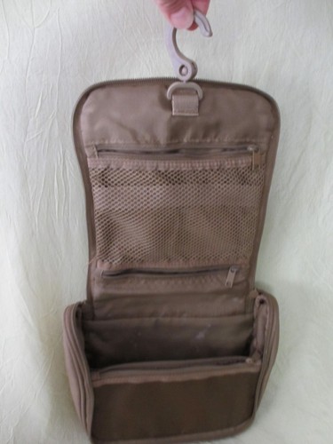 US SELLER muji cosmetic hanging toiletry travel bag pouch  8 x 7 x 2 " 16x19x6cm