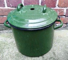 alter Topf mit Deckel Kochtopf Grün Einkochtopf Emaille Bepflanzung Pflanzkübel 