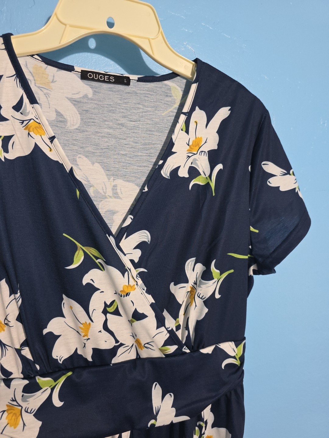 Ouges Ladies Size L V Neck Floral Short Sleeve Dr… - image 3