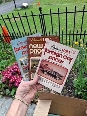 Edmund's New and Foreign Car Prices 1983/84. Jan 17-7, Jun 18-2, Aug 18-3. Dell.