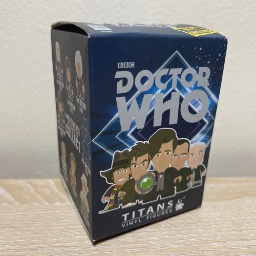 Dr Who Titans Vinyl Mini Figures Blind Box Sealed