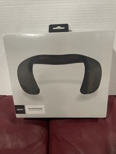 NUOVO altoparlante indossabile wireless Bose Soundwear Companion nero
