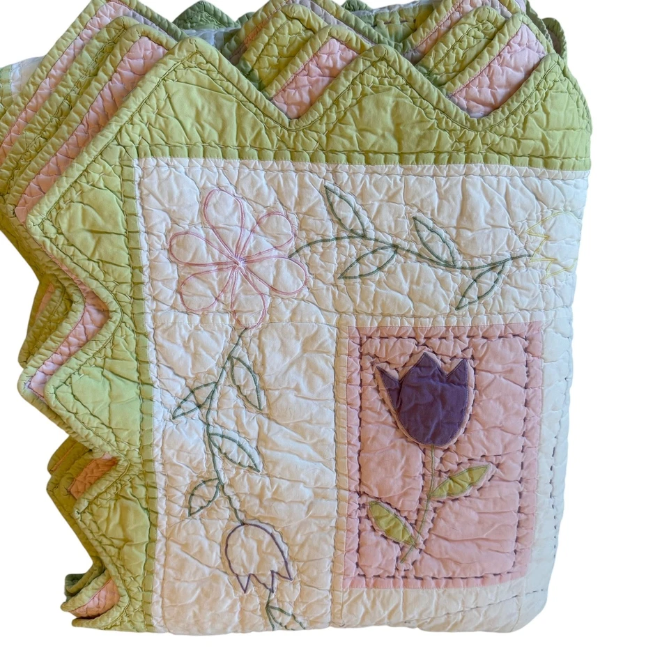Pottery Barn Kids Quilt Pink Pastel Floral Tulips Twin 72 x 85 Bedding Handmade - Image 2 of 4
