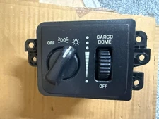 2003-2004-2005  DODGE RAM HEAD LIGHT LAMP SWITCH WITH FOG R/T 03 04 05