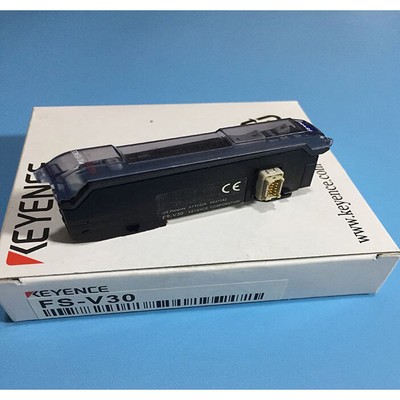 one new KEYENCE Fiber optic amplification sensor FS-V30 Free shipping