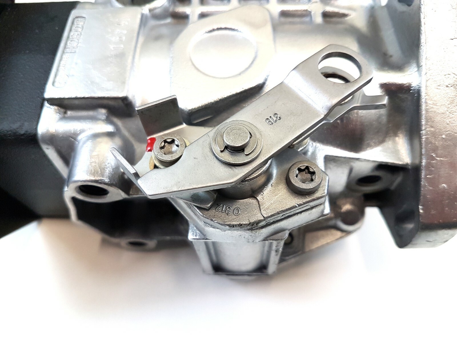 Injection Pump VW AUDI 1 6d 40kw/54ps 068130107j Bosch 0460494052  