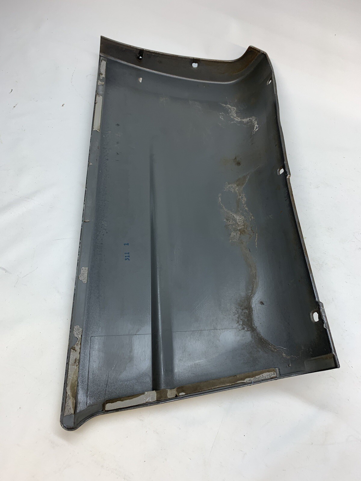 Ford Excursion Rear Left Driver Wheel Quarter Lower Panel Molding Trim 0005 eBay