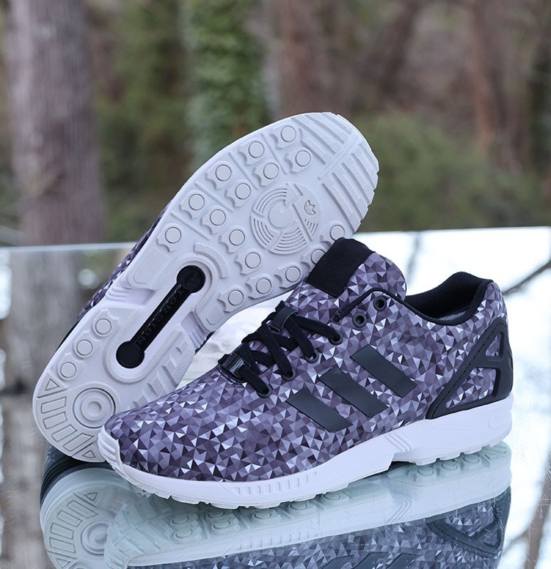 アトモスフィア Adidas Zx Flux Monochrome Prism 2014 Men's Size 10 Multicolor
