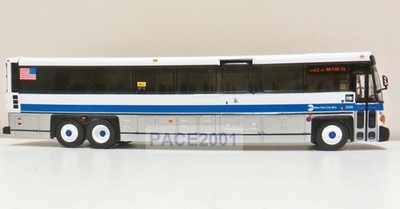 MTA New York City 1/50 Scale MCI D4500 CT Express Bus Model Route SIM22