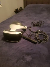 Sony PlayStation VR Headset with Camera Bundle *SEE Worn