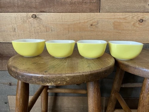 Vintage Pyrex Small Square Yellow Bowl 407 -7oz Lot Of 4 USA Prep / Dipping