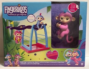 fingerlings monkey bar & swing playset