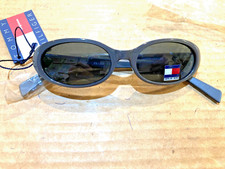 Vintage brown frame Tommy Hilfiger Sunglasses For Men Unisex brand new with tag