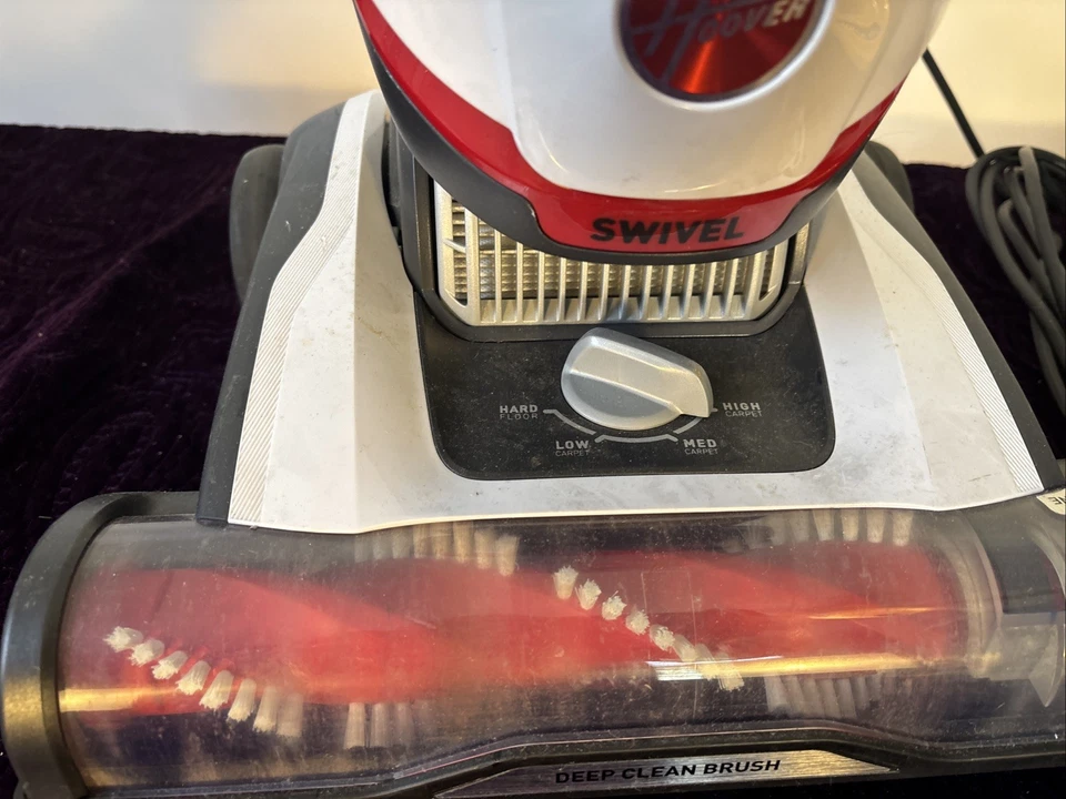 Aspiradora vertical Hoover cabezal eléctrico con filtro - UH75110 Foto 2 de 4