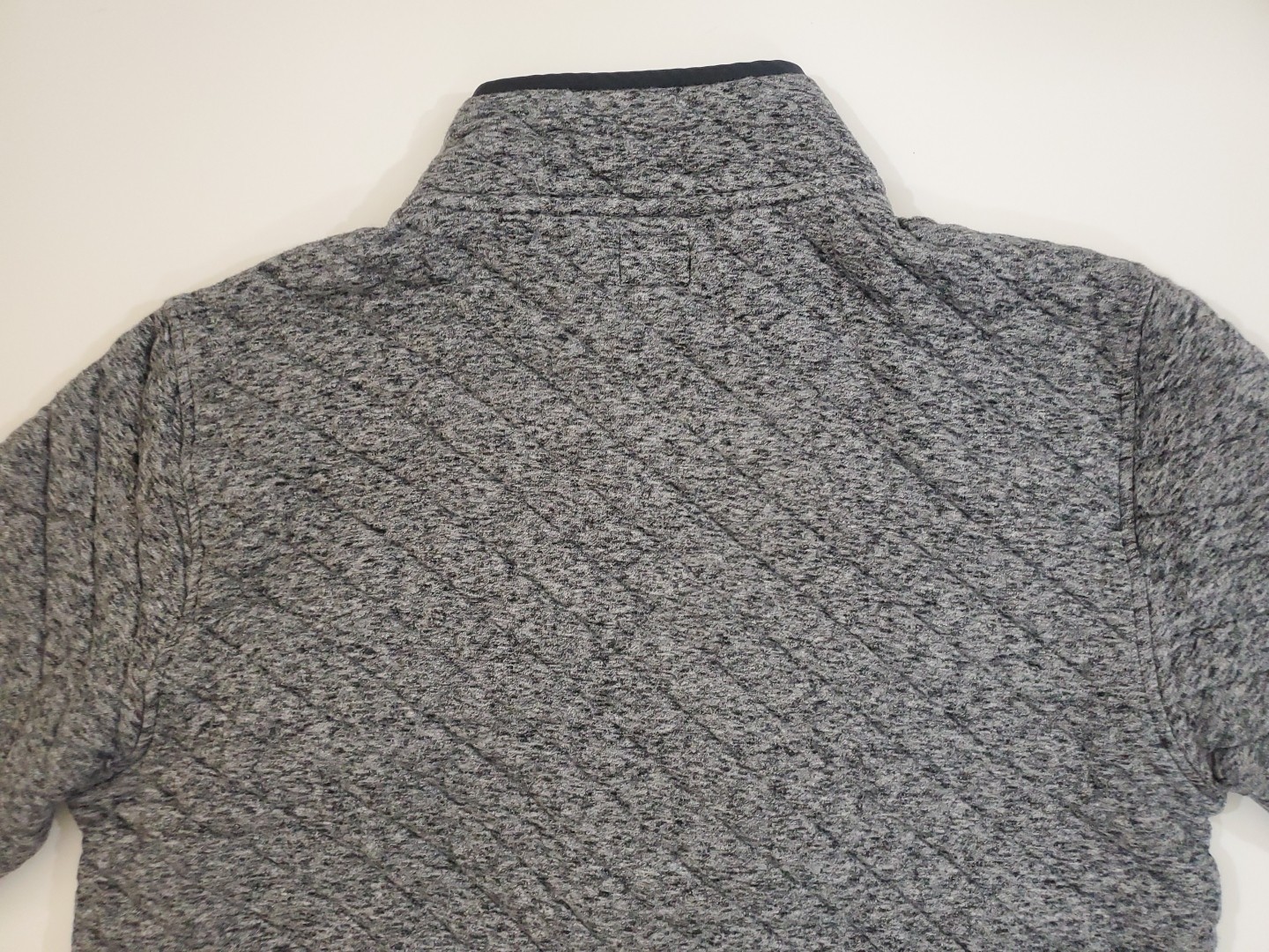 Faherty Size Medium Gray Epic Quilted Fleece Pull… - image 10