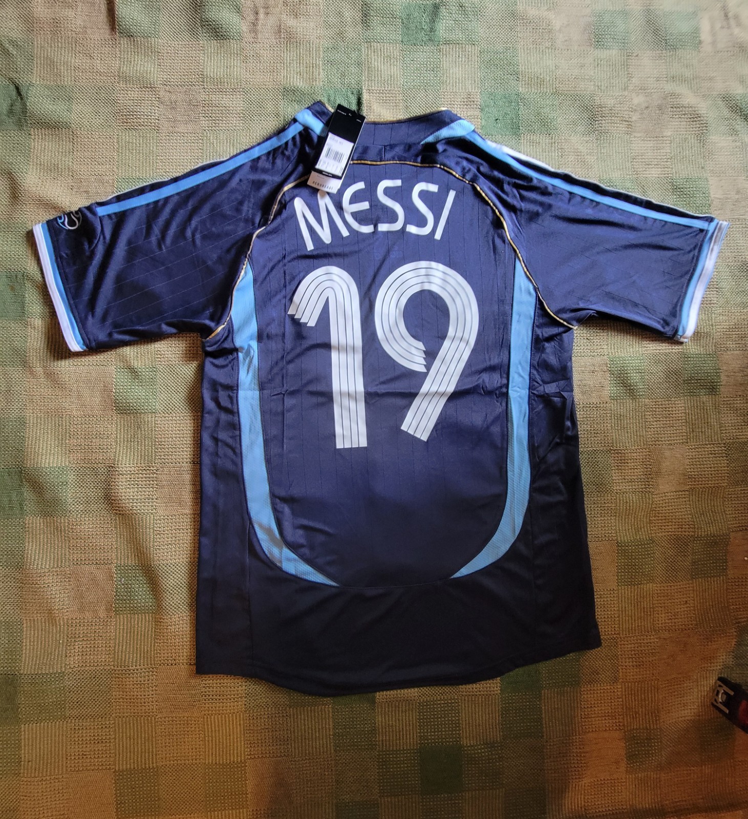 2005/07 ARGENTINA MESSI #19 AWAY SHIRT SIZE M ADIDAS