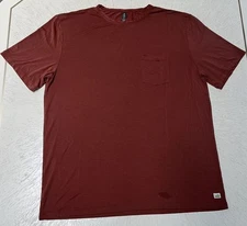 Vuori Tan Linear Tech Tee Pocket Men’s 2XL Casual Performance Athleisure Note