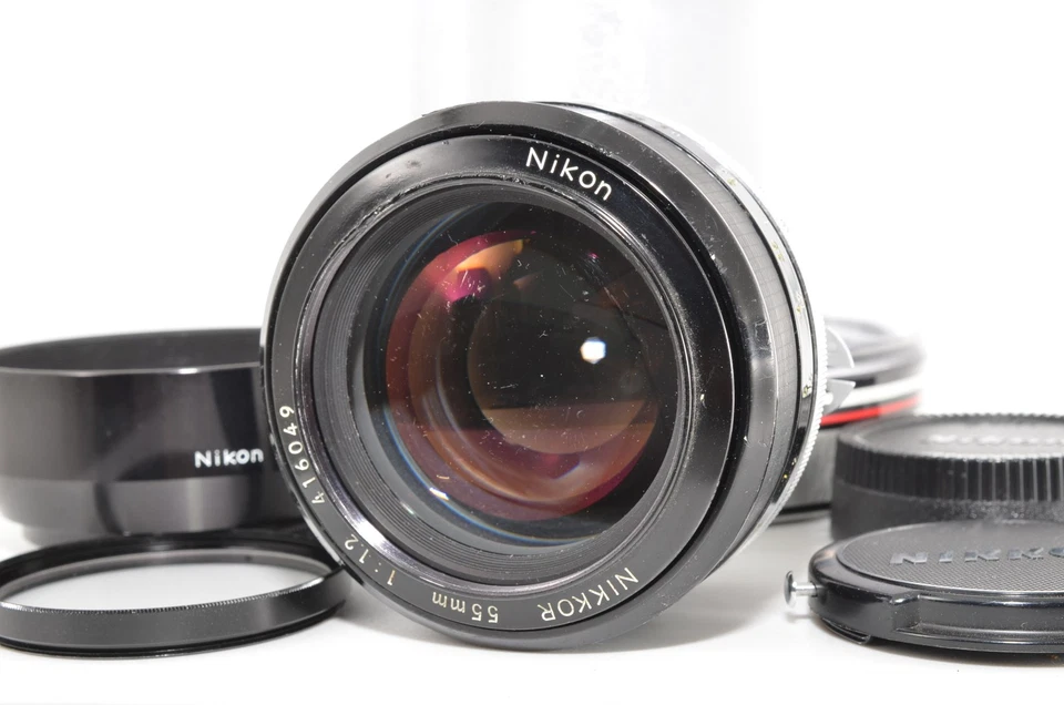 Nikon Nikkor 55mm f1.2 MF Ai F-mount #2377 [Includes many accessories] - Image 2 of 4