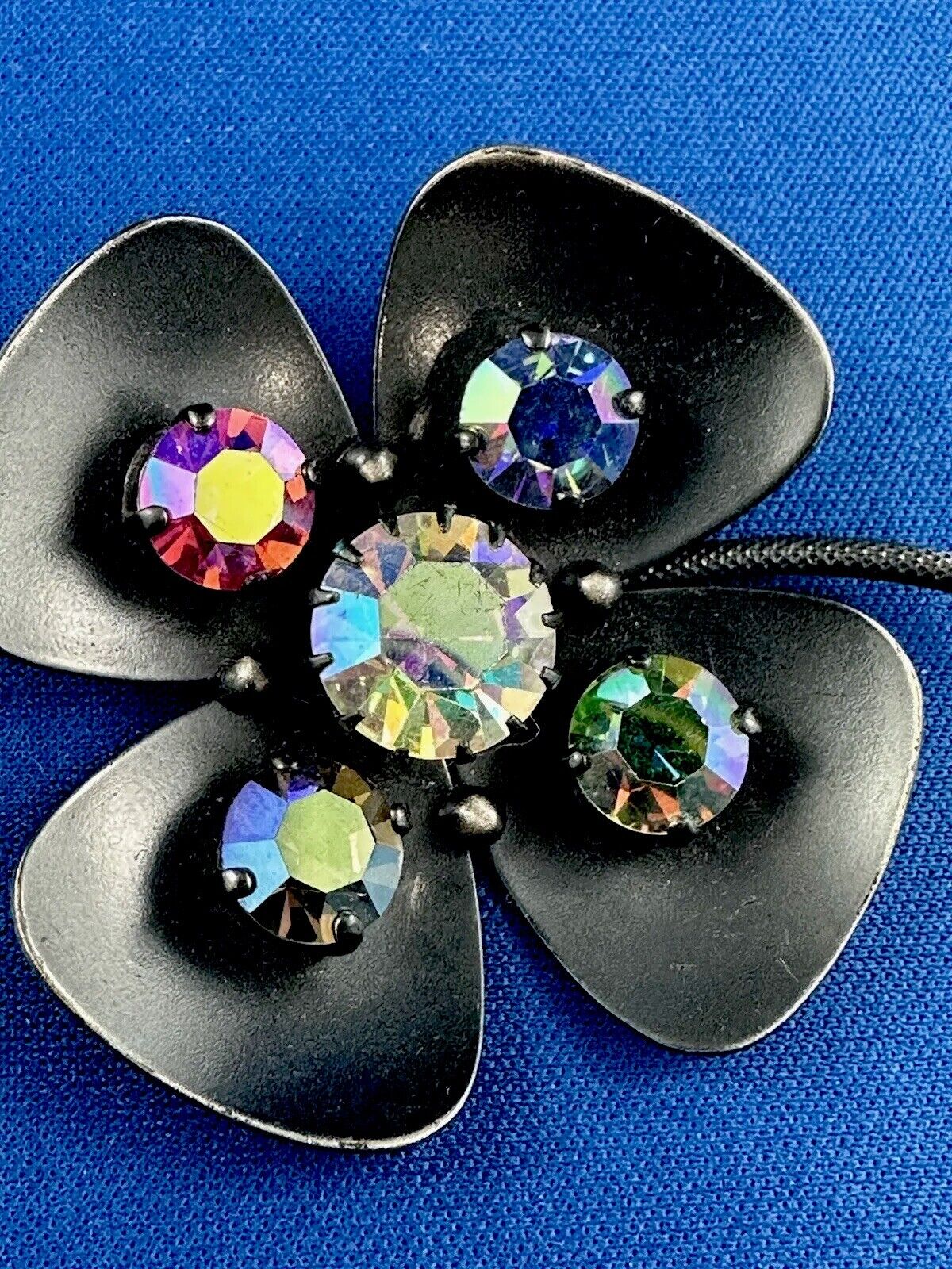 Clover Lucky Four-leaf Brooch Pin Rhinestone Aurora Borialis Gems Vintage Granny