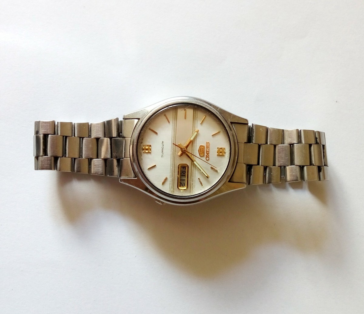 Vintage watch SEIKO 5 Automatic 21 Jewels Pearl Dial made in
