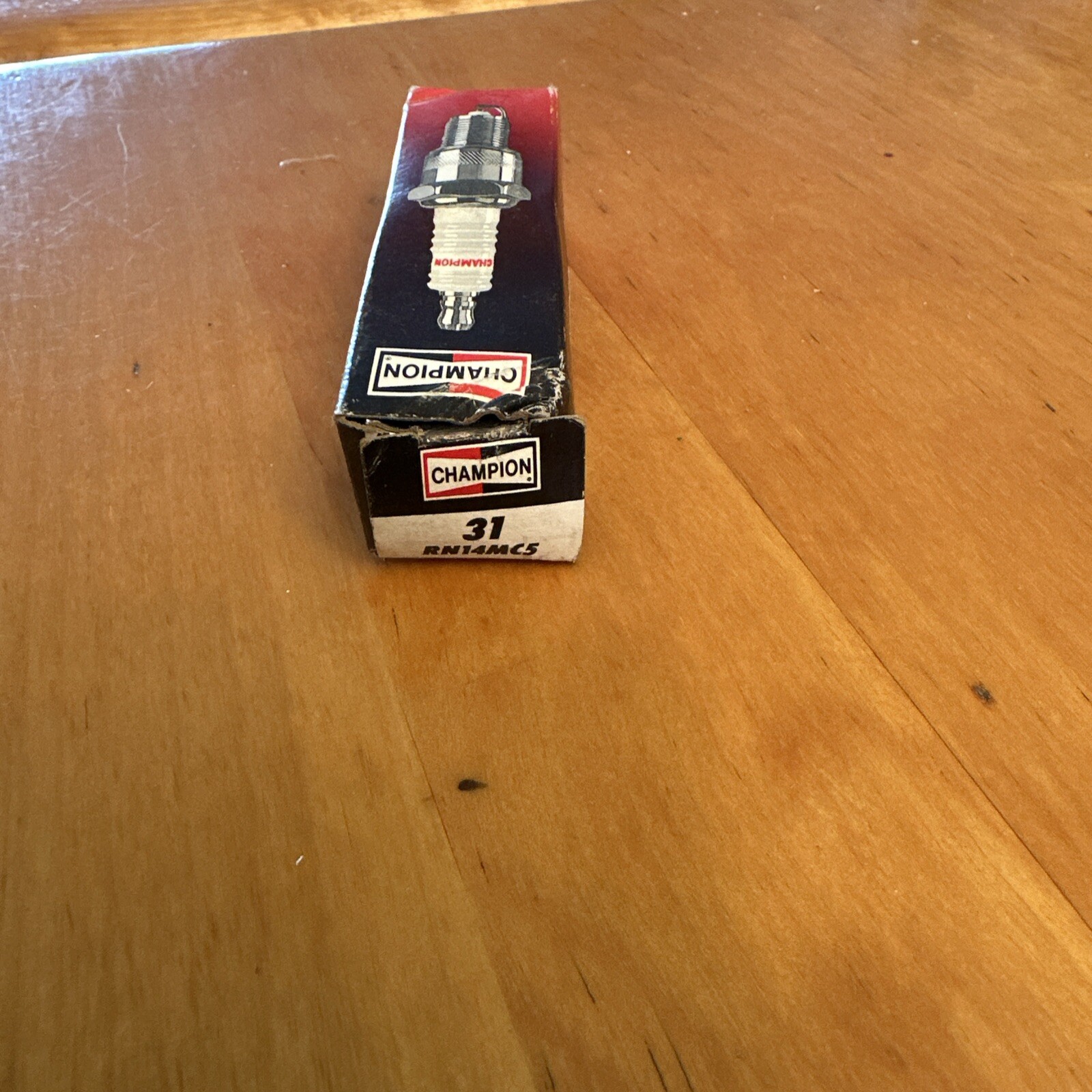 Champion 31 Spark Plug-Copper Plus Part RN14MC5 Semi Conductor Electrode Single