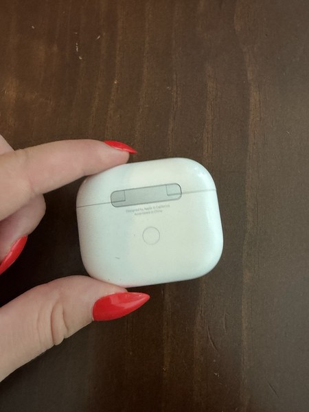 Apple AirPods 3ra Generación 3