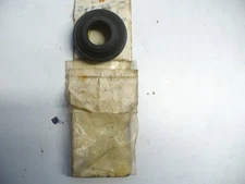 daimler sp250 waterpump seal,daimler dart WORLDWIDE SHIPPING