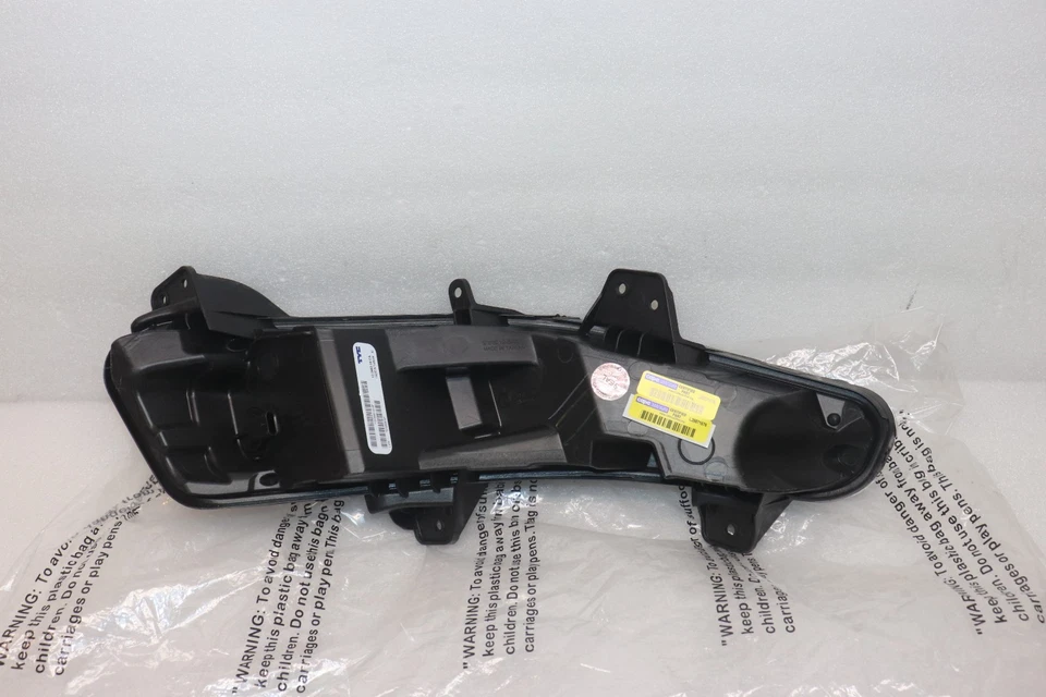 TYC Left Driver Side Fog Light Lamp for 2019-2024 Chevrolet Malibu 12-5492 - Image 4 of 4