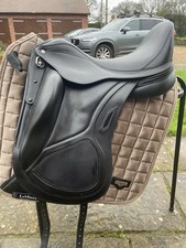 Aviar Raavun 18inch Dressage Saddle