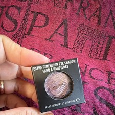 M·A·C Extra Dimension Eye Shadow Single Pre...