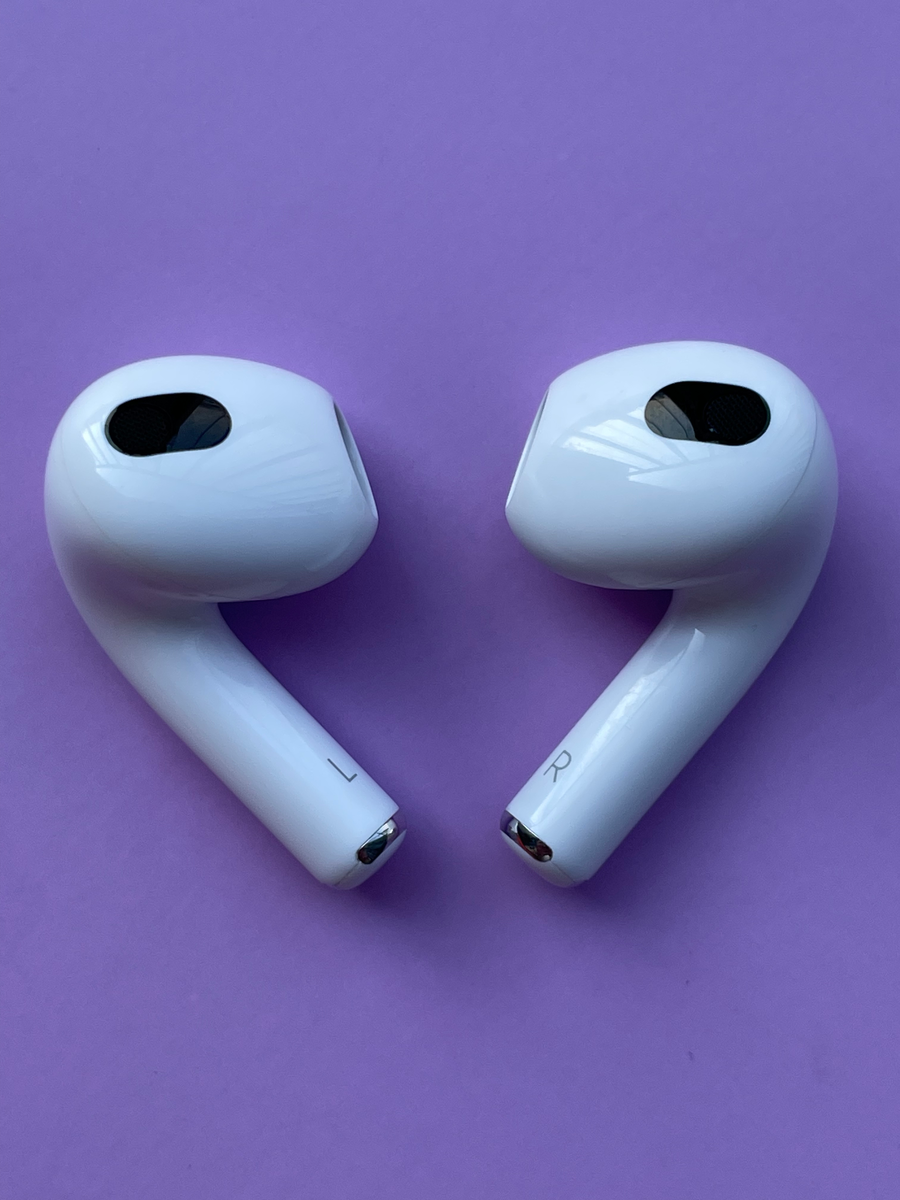 Apple AirPods 3rd Gen Replacement Left/Right EAR ONLY A2564 A2565 Apple AirPods 3rd Gen Replacement Left/Right EAR ONLY A2564 A2565