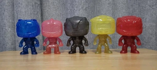 Funko Pop! Television: MMPR - Teleporting Exclusive LOT OOB (GameStop Exclusive)