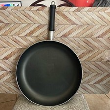 14” Tool of the Trade Illumina + non stick frying pan. Large multipurpose