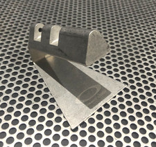 OAKLEY X-METAL | SINGLE TIER SUNGLASSES DISPLAY STAND | METAL DISPLAY