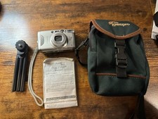 Canon Sure Shot 150u Date 35mm Point Shoot Film Camera 38-150mm w/ Case