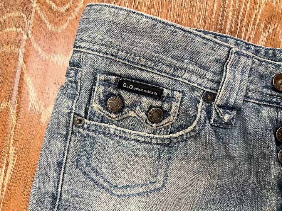 D&G New Vintage Low Raise Jeans, Sz 30/29, Very Good Cond. , For Men Or Unisex - Image 2 of 4