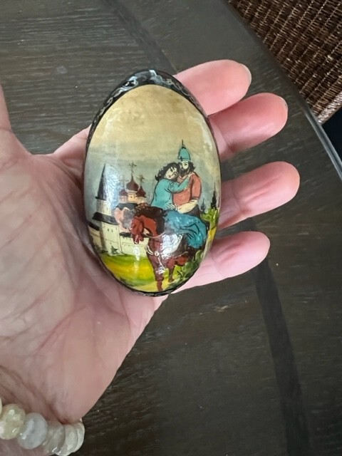 Russian Black Lacquer Wooden Hand-Painted Egg Church Image Vintage 3” Signed