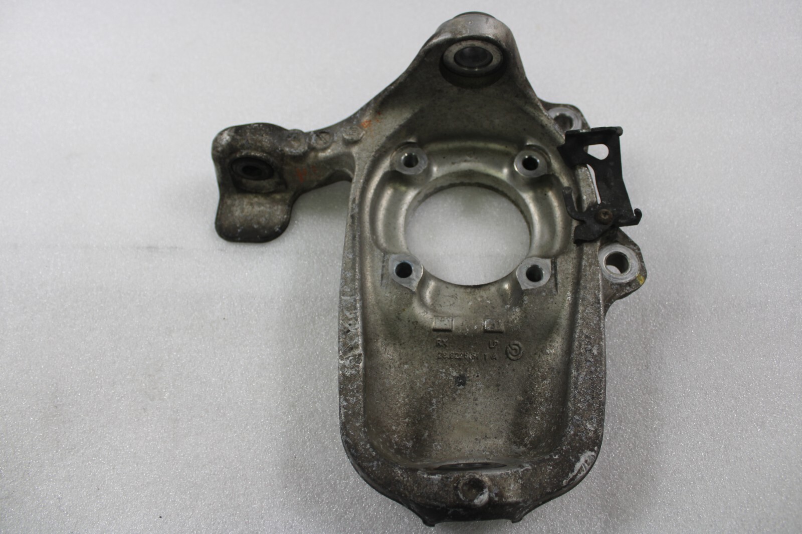 2010 Maserati Quattroporte, RH, Right, Front Spindle Knuckle, Used
